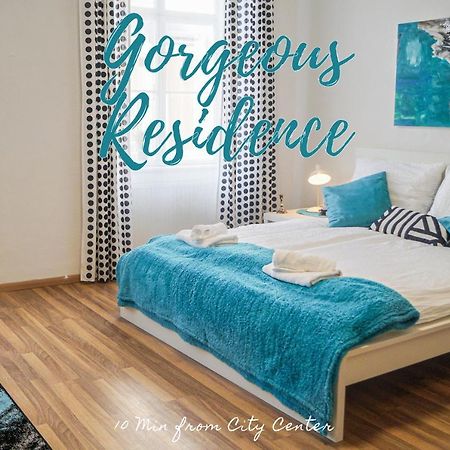 Gorgeous 2Br - Spacious & Suitable For Everyone เวียนนา ภายนอก รูปภาพ