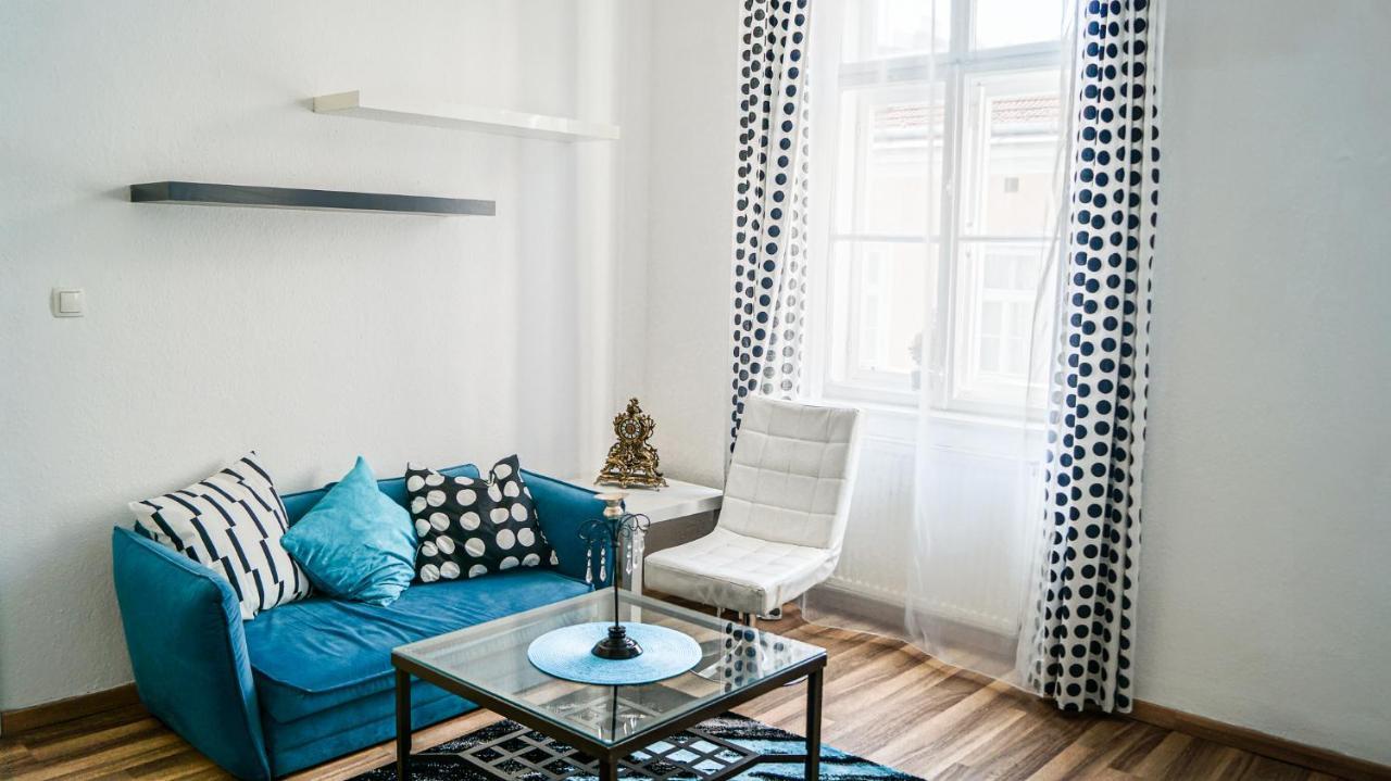 Gorgeous 2Br - Spacious & Suitable For Everyone เวียนนา ภายนอก รูปภาพ